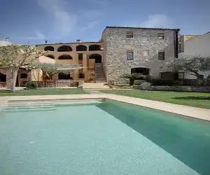 Can Llobet - hotel en Capmany