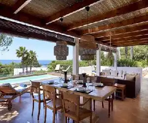 Can Mares - hotel en Cala Tarida