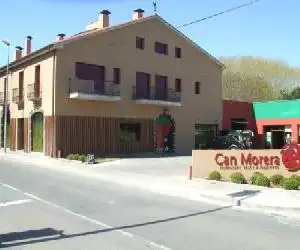 Can Morera Apartaments a Les Preses - hotel en Les Preses