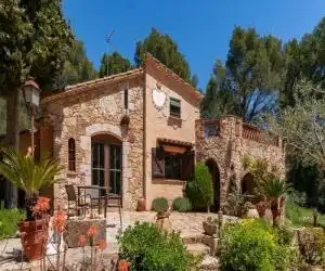 Countryside Mansion in Palafrugell with Private Garden - hotel en Calella de Palafrugell
