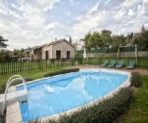 Casa A Pedriña - hotel en Amés