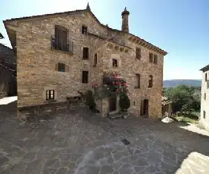 Casa Coronas - hotel en El Pueyo de Araguás