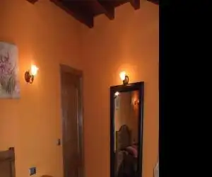 Casa de Aldea el Pontón - hotel en Cue