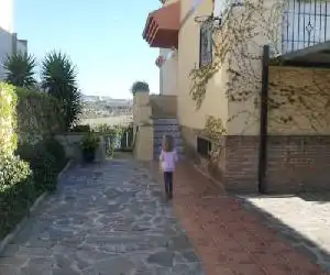 Casa Rural con piscina La Casa de Las Flores - hotel en Alhendín