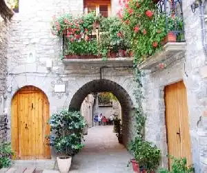 Casa Dueso - hotel en El Pueyo de Araguás