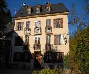 Casa Es Neres - hotel en Les