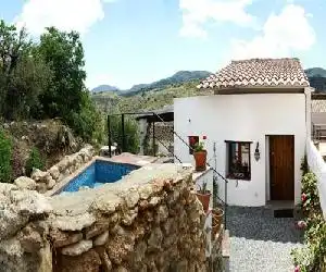 Casa Escondida - hotel en Albuñuelas