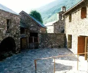 Casa Farré - hotel en Cardet