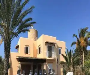 Casa Ibiza - hotel en Sant Jordi