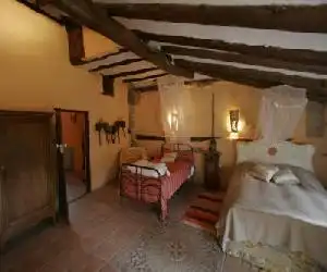 Casa Loriente - hotel en Murillo de Gállego