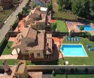 Casa Neus Barà - hotel en Roda de Bará