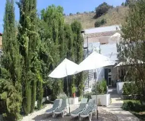 Casa La Nuez - hotel en Almedinilla