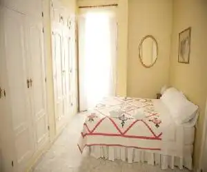 Casa Patio del Panadero - hotel en Cádiz