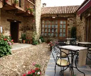 Casa Pepa Hotel Rural - hotel en Santa Colomba de Somoza