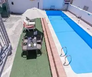 Casa Pepita - hotel en Cacin