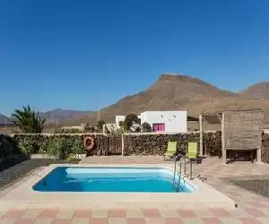 Casa Pilar - hotel en Castell de Castells