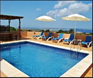 Casa Rural Can Blaiet - hotel en El Pilar de La Mola