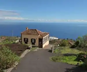 Casa Rural Claudio - hotel en Mazo