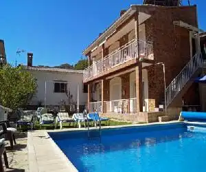 Casa Rural El Nacimiento - hotel en Benaoján