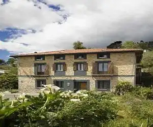 Casa Rural Enkartada - hotel en Sopuerta