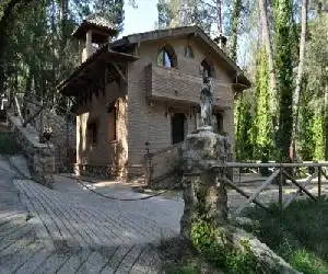 Casa Rural Ermita Santa Maria de la Sierra