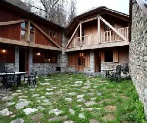 Casa Rural Hortal - hotel en Barruera