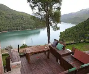 Casa Rural Los Parrales - hotel en El Tranco