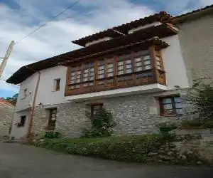 Casa Rural Maribel II - hotel en Cue