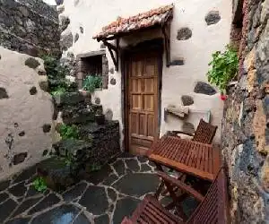 Casa Rural Poblado Jirdana - hotel en La Torre