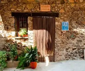 Casa Rural Valle del Arrago - hotel en Robledillo de Gata