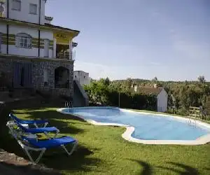 Casa Rural Casa Valdecaballeros - hotel en Valdecaballeros