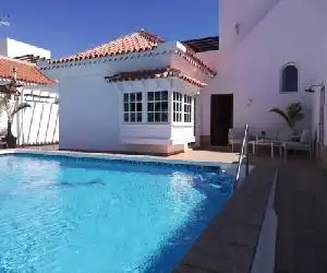 Casa Virgo - hotel en Adeje