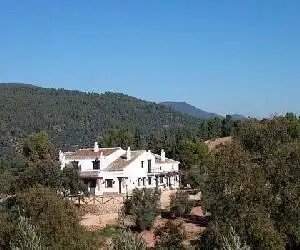 Casas Rurales La Loma Del Carrascal - hotel en Hornos