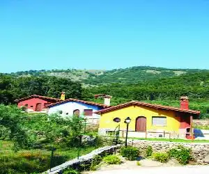 Casas Rurales Manolo - hotel en Casas del Monte