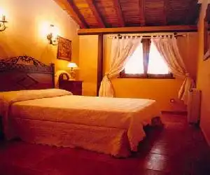 Casona de los Peregrinos - hotel en Cepeda