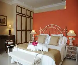 Hotel restaurant Ceferino - hotel en Vilanova i la Geltrú