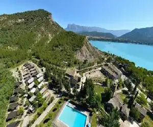 Centro de Vacaciones Morillo de Tou - hotel en Morillo de Tou