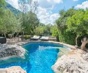 Casa De Piedra - hotel en Campanet