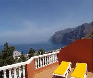 Bellas Vistas - hotel en Acantilado de los Gigantes