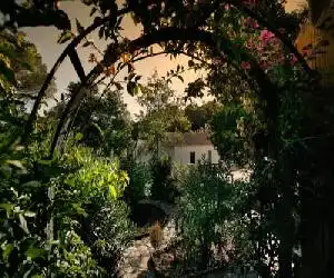 Complejo Rural Huerta Grande - hotel en Algeciras