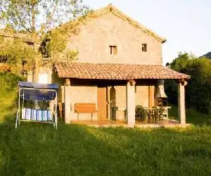 Complex Rural Can Caubet - hotel en Berga