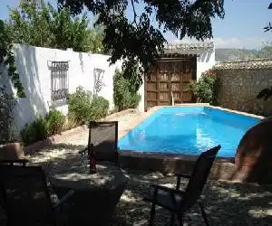 Cortijo Molino los Justos - hotel en Fuentes de Cesna
