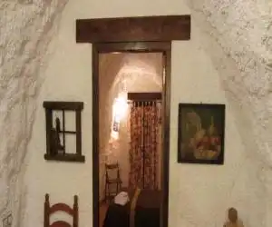 Cuevas el Balcón de Orce - hotel en Orce
