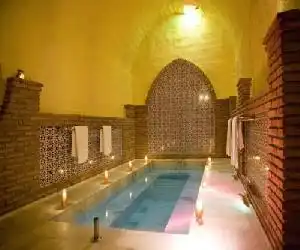 Cuevas Hammam Abuelo Jose - hotel en Purullena