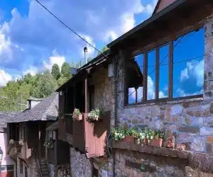 Hotel Rural El Lagar De Las Médulas - hotel en Orellán
