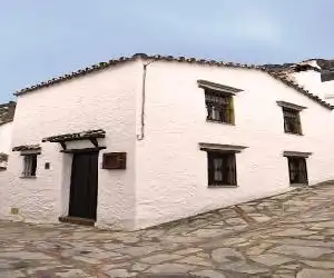 El Patio - hotel en La Almunia de Doña Godina