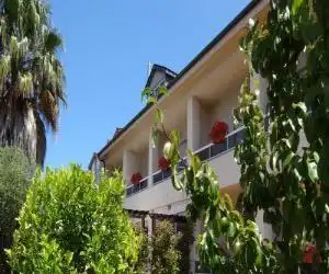 Hotel El Pescador - hotel en Perillo