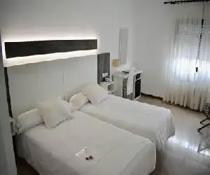 Emperatriz III - hotel en Santa Marta de Tormes