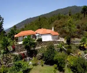 Ferienvilla Finca Tijarafe mit beheiztem Pool - hotel en Tijarafe