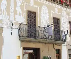 Fonda Ca la Manyana - hotel en Sant Juliá de Vilatorta